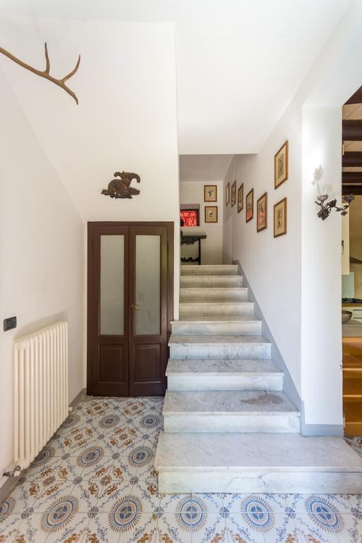 Villa La Rossa Fiumelatte Luaran gambar